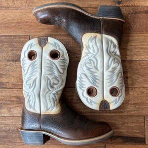 Ariat Heritage Roughstock Cowboy Western Boots Leather Embroidered Size 11EE